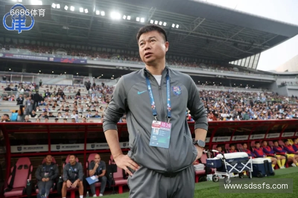 刘军帅完成代表中国俱乐部各项职业赛事200场里程碑 刘军帅完成代表中国俱乐部各项职业赛事200场里程碑