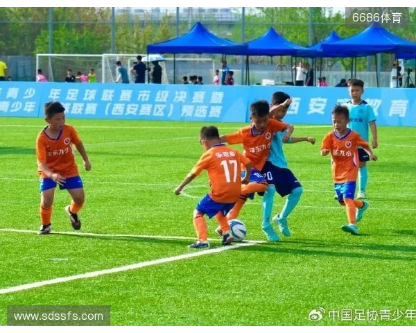 足球报:蓉城中超、亚冠双线都要争,锋线效率问题需集中解决 足球报:蓉城中超、亚冠双线都要争,锋线效率问题需集中解决